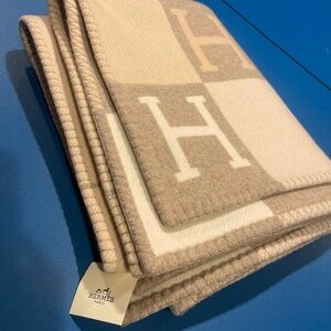 Hermes Logo Blanket